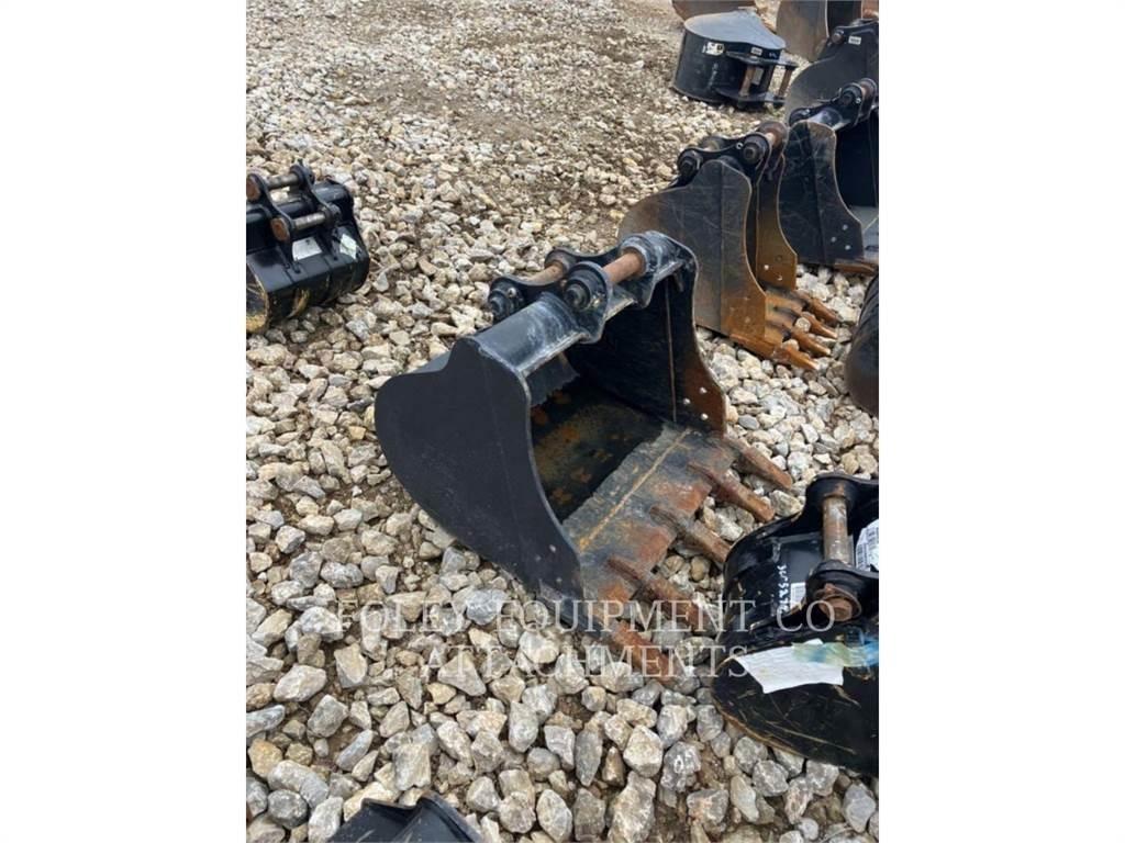 CAT BK303P32 Bageri guseničari