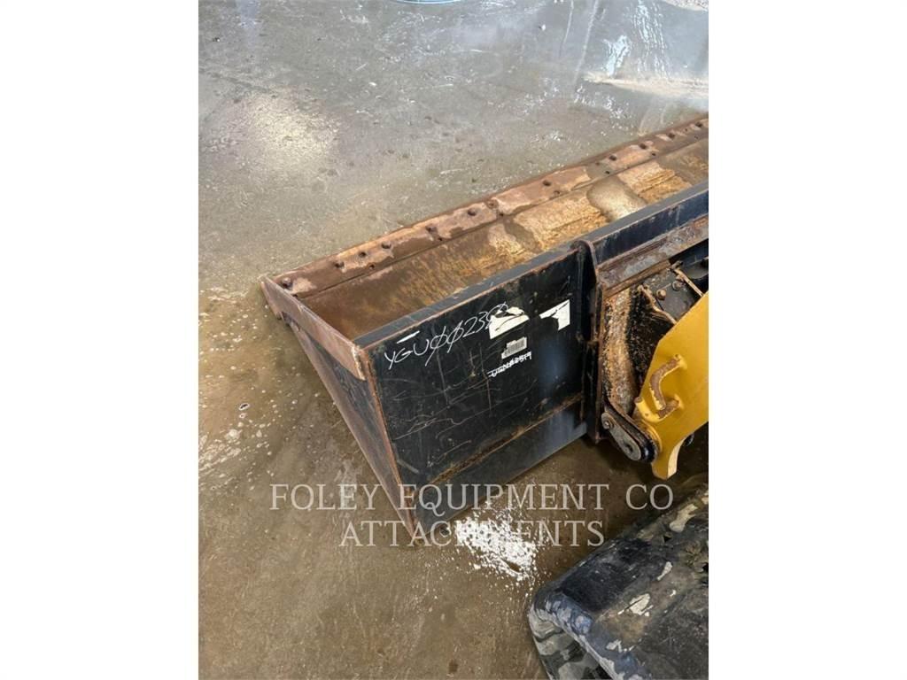 CAT BKSSLGP86S Skid steer mini utovarivači