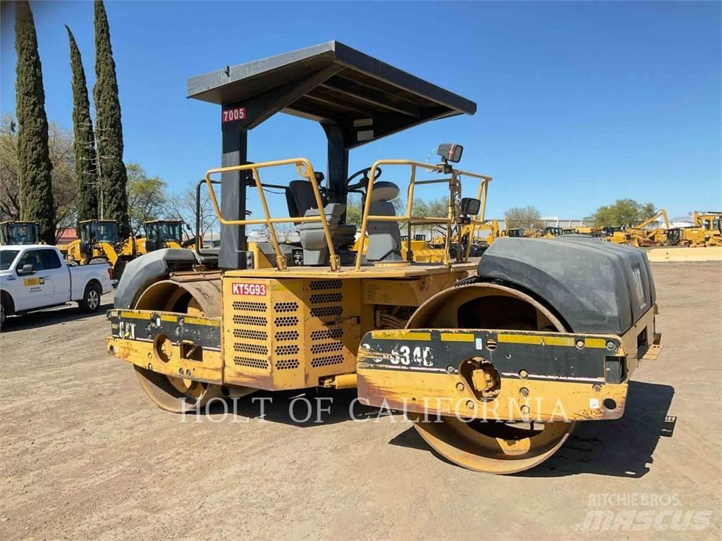 CAT CB-634D Valjci sa duplim bubnjem