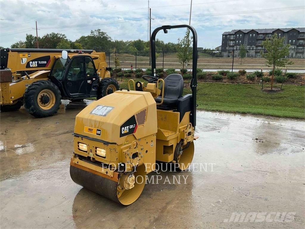 CAT CB1.7 Nabijači zemlje