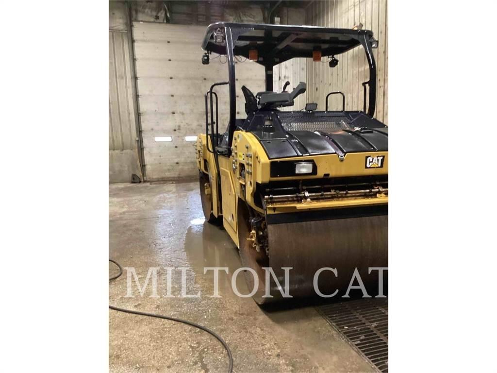 CAT CB13 Nabijači zemlje