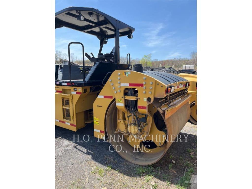 CAT CB13 Valjci sa duplim bubnjem