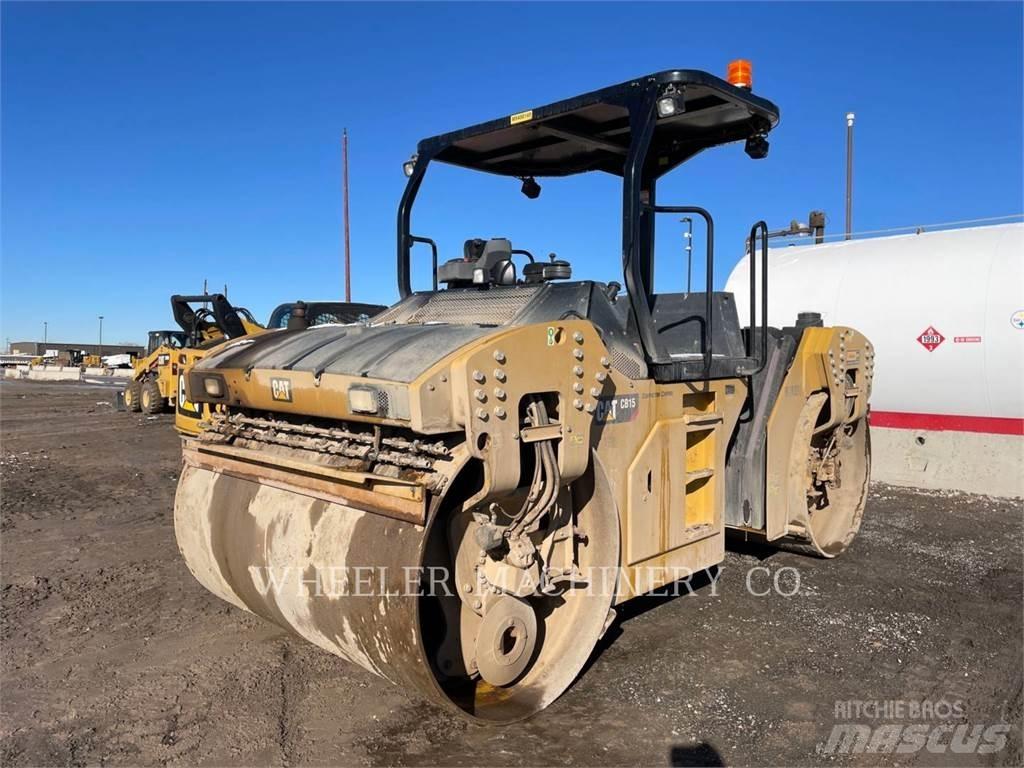 CAT CB15 CW Valjci sa duplim bubnjem
