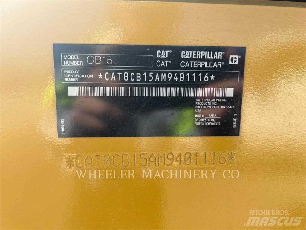 CAT CB15 CW VV Valjci sa duplim bubnjem