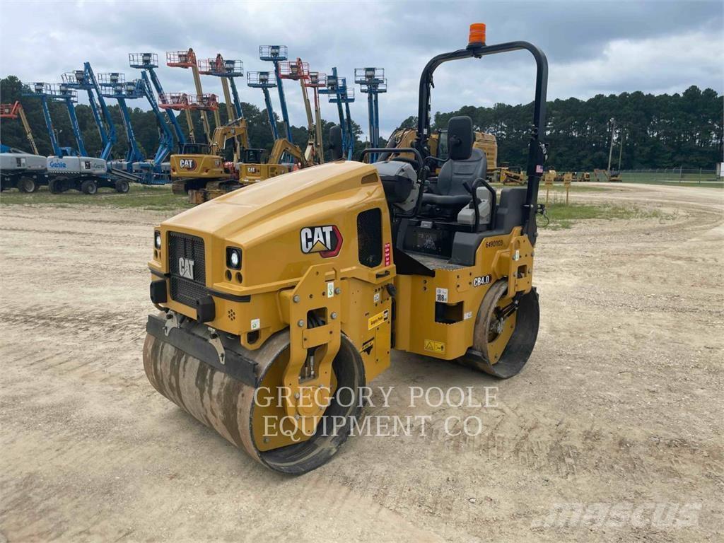 CAT CB4.003 Valjci sa duplim bubnjem