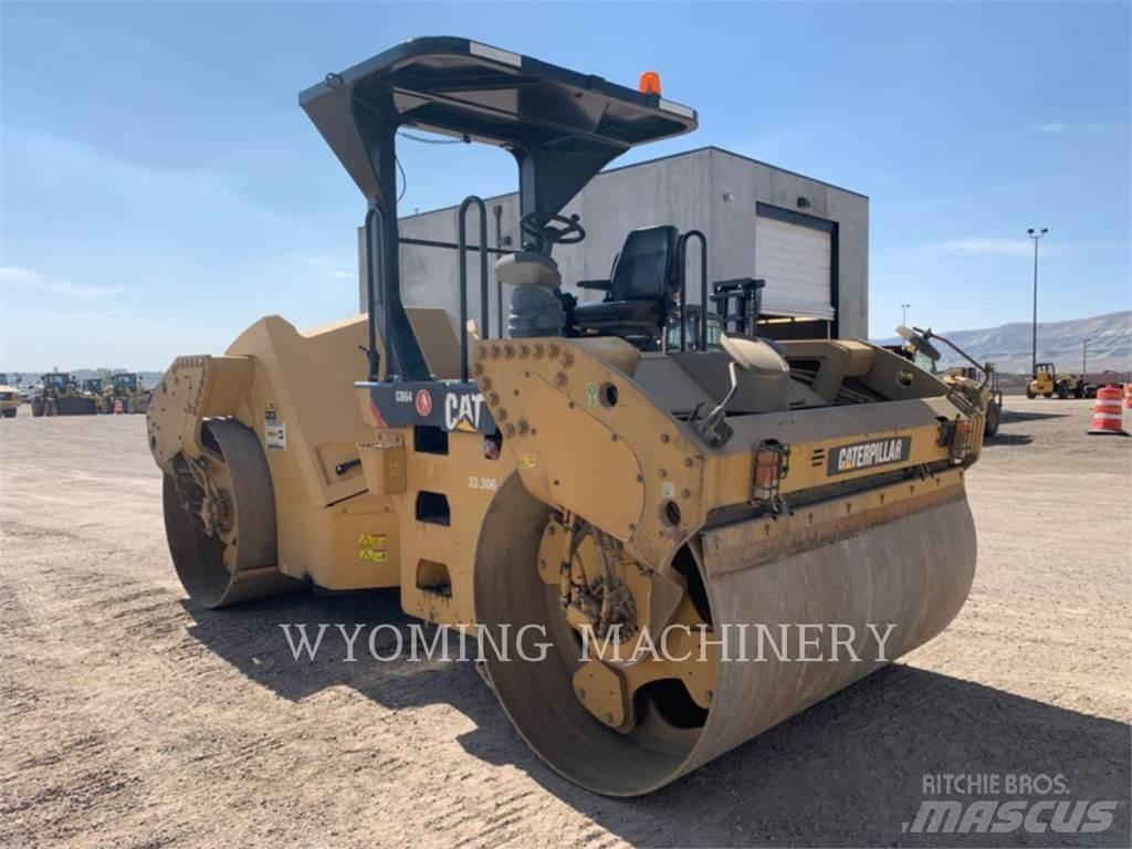 CAT CB64 Nabijači zemlje
