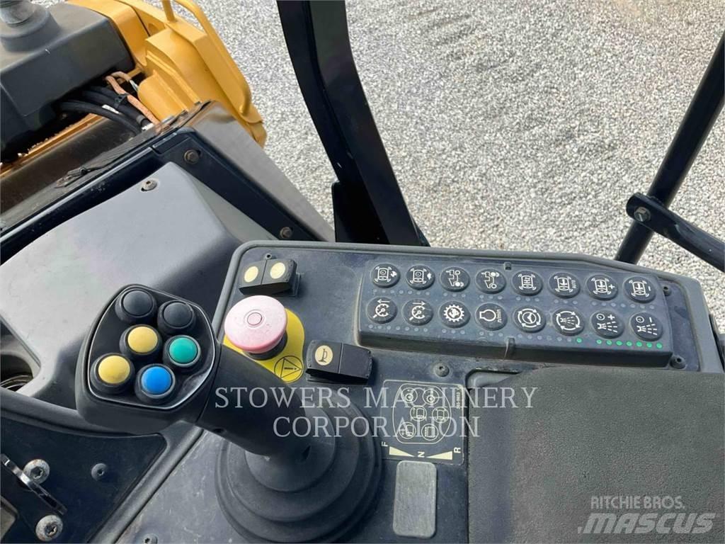CAT CB64B Nabijači zemlje