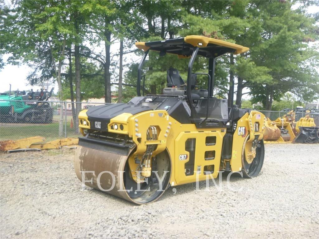 CAT CB7-02 Valjci sa duplim bubnjem