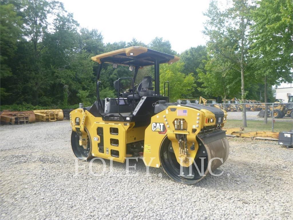 CAT CB7-02 Valjci sa duplim bubnjem