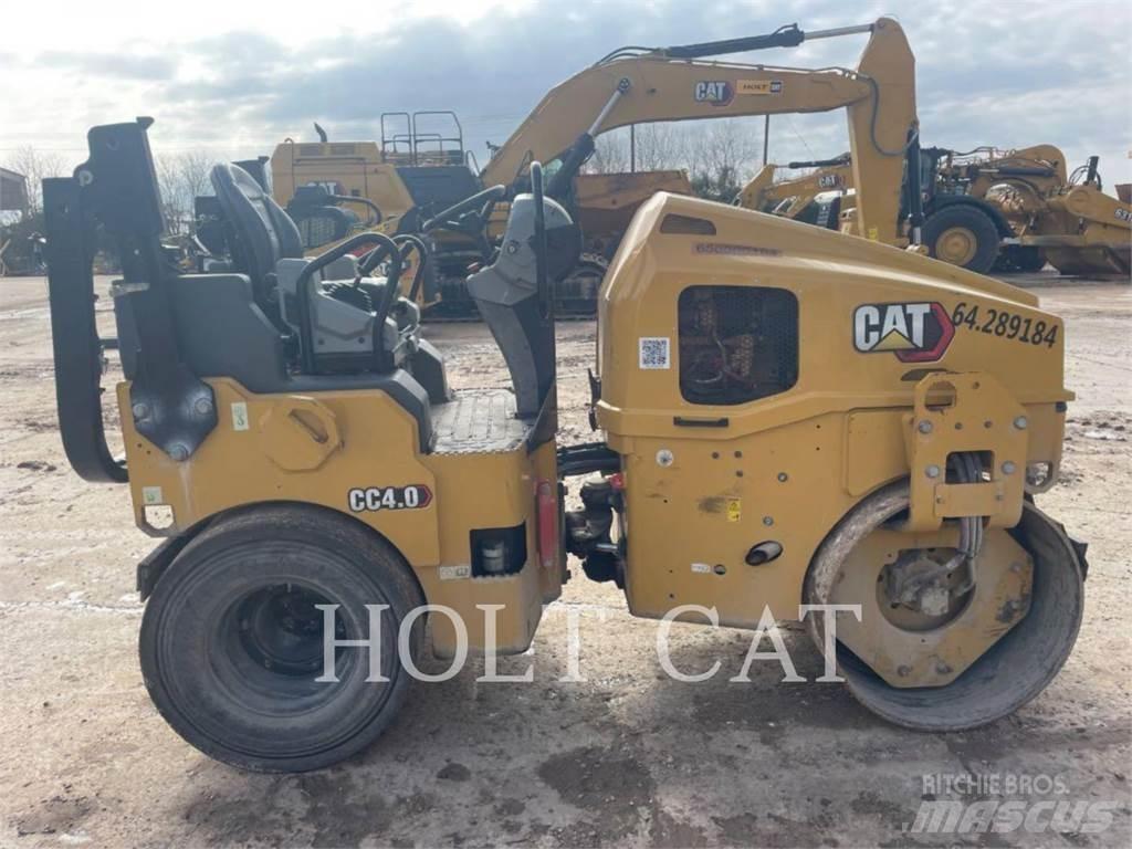 CAT CC4.0 Buldožeri na točkovima