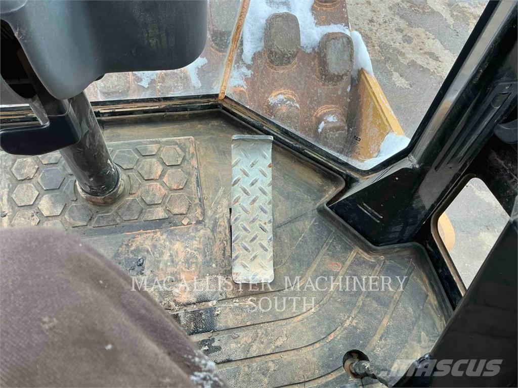 CAT CP44B Valjci sa jednim bubnjem