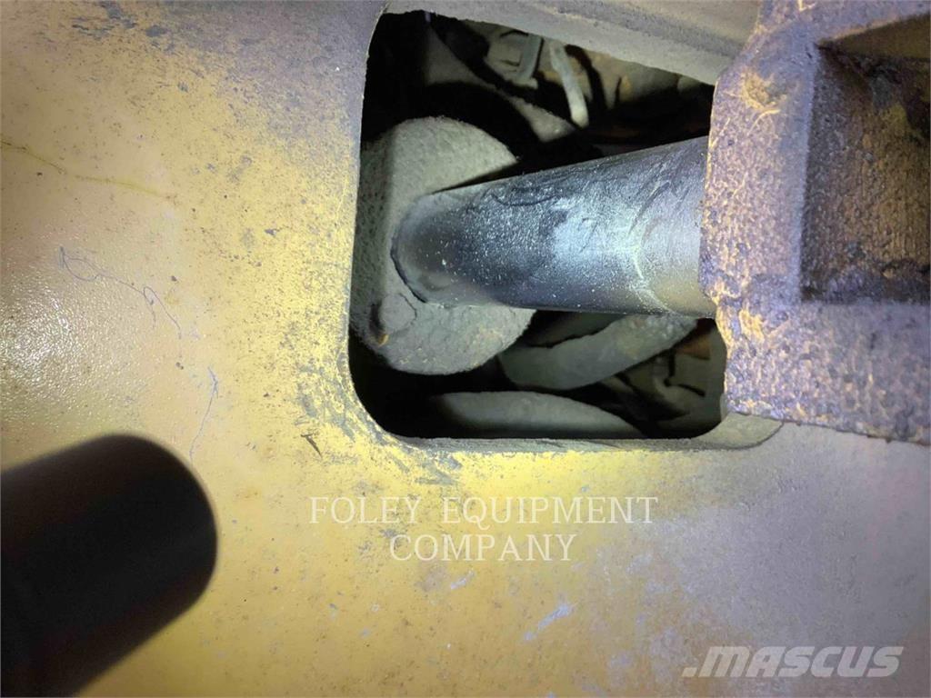 CAT CP563D Valjci sa jednim bubnjem