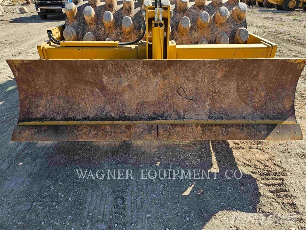 CAT CP56B Nabijači zemlje