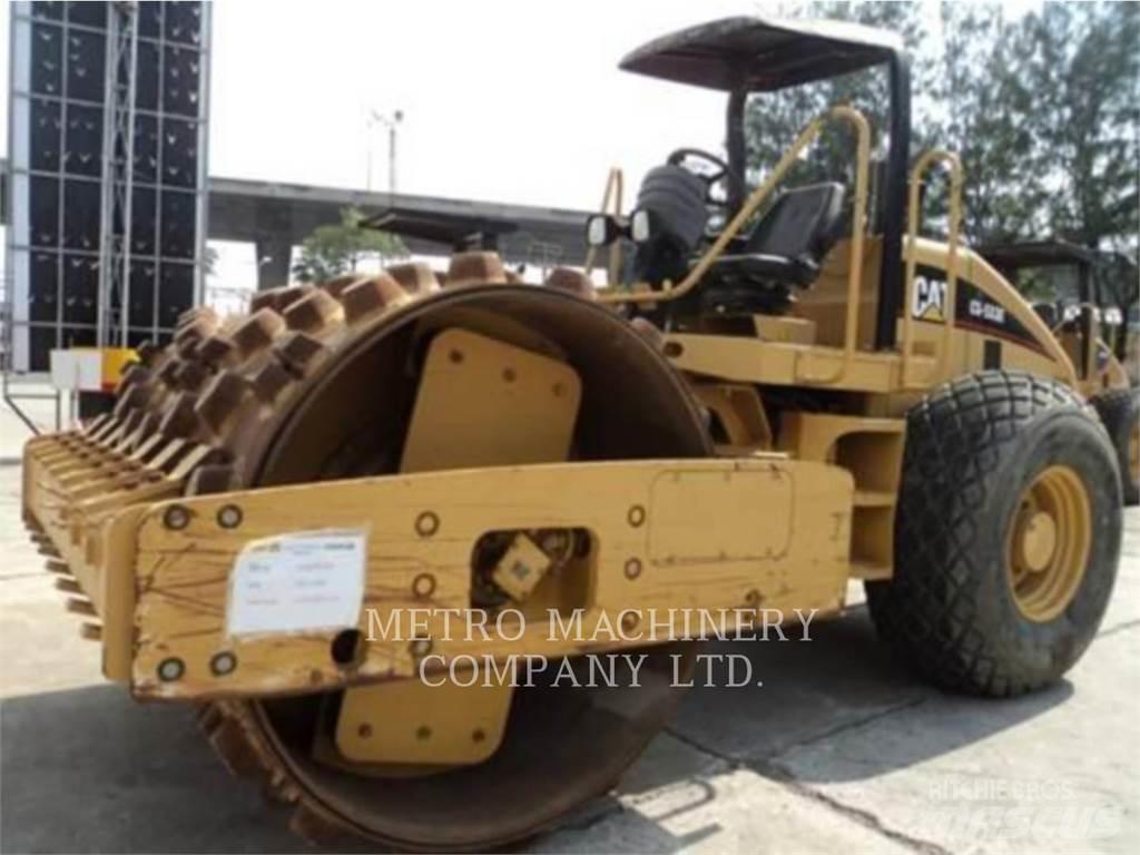 CAT CS-533E Valjci sa jednim bubnjem