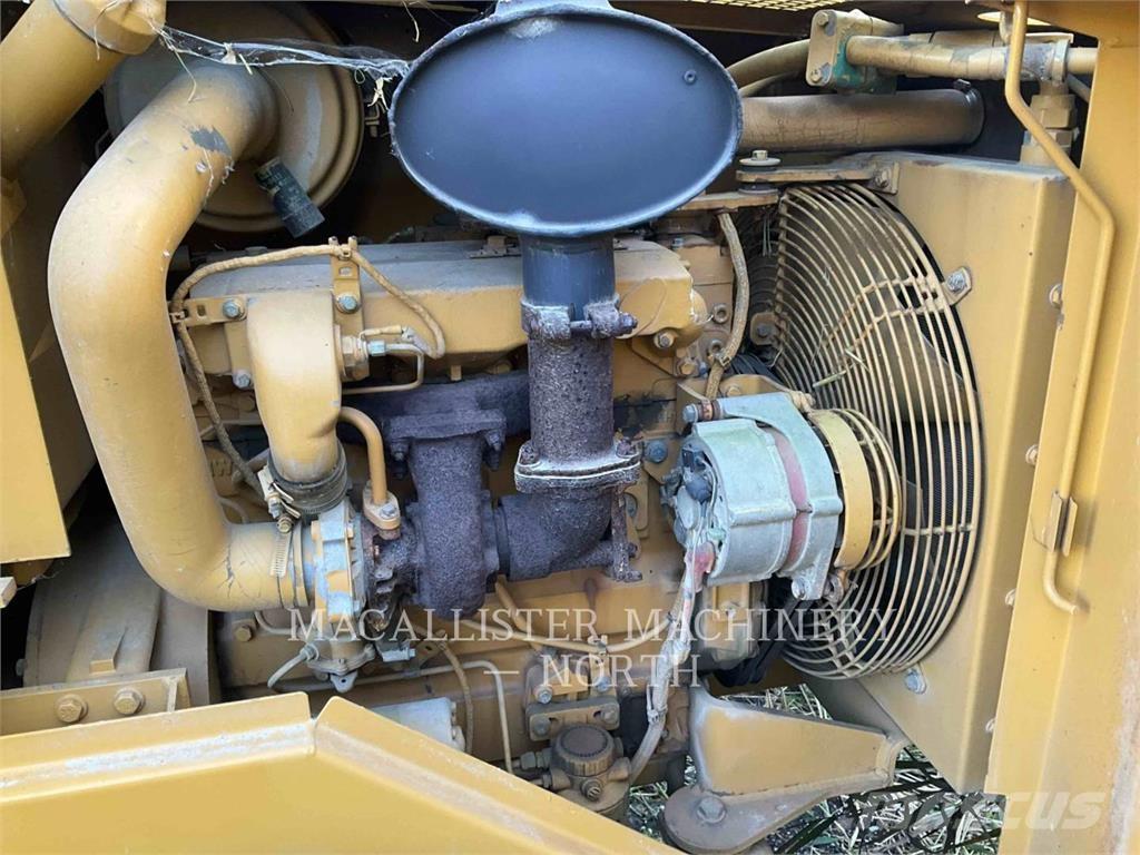 CAT CS433C Valjci sa jednim bubnjem