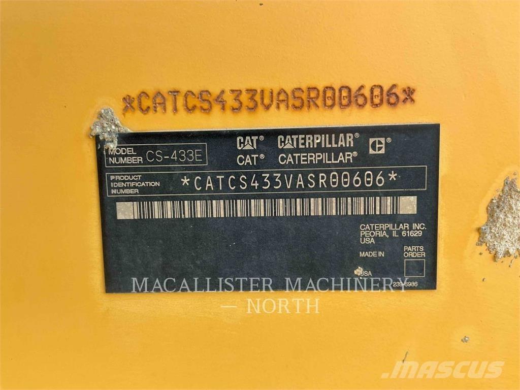 CAT CS433E Valjci sa jednim bubnjem