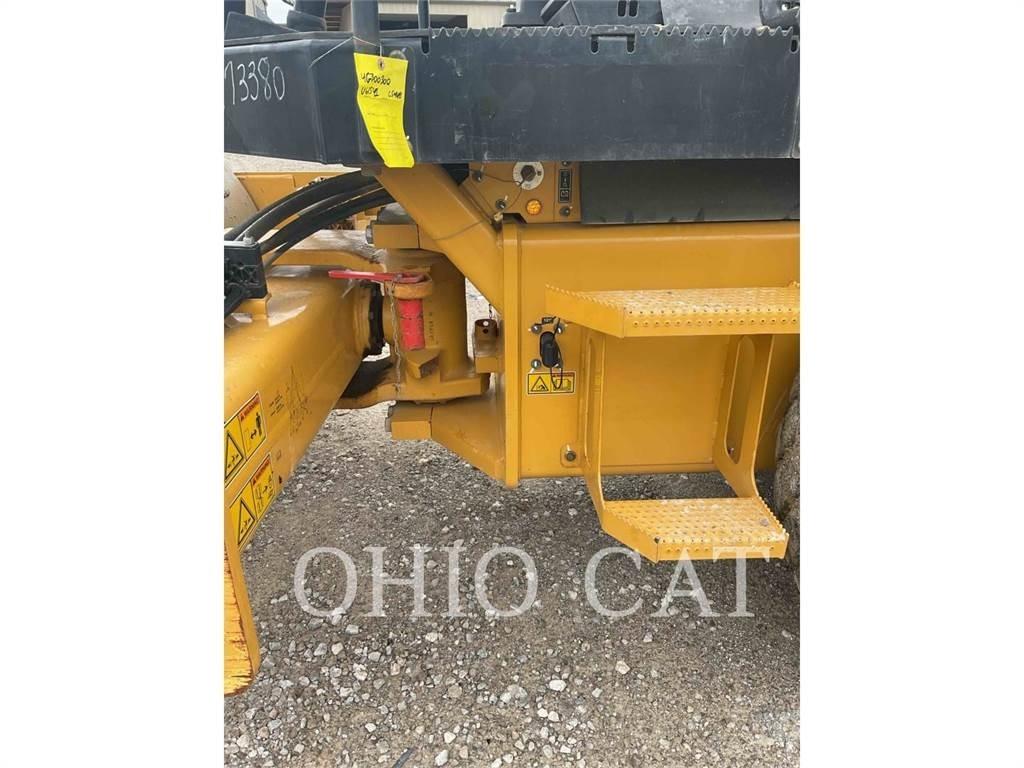 CAT CS44B Kombinovani valjci