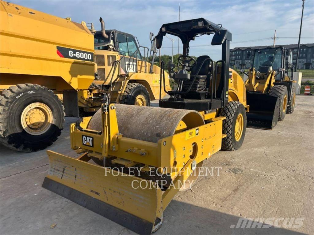 CAT CS44B Nabijači zemlje