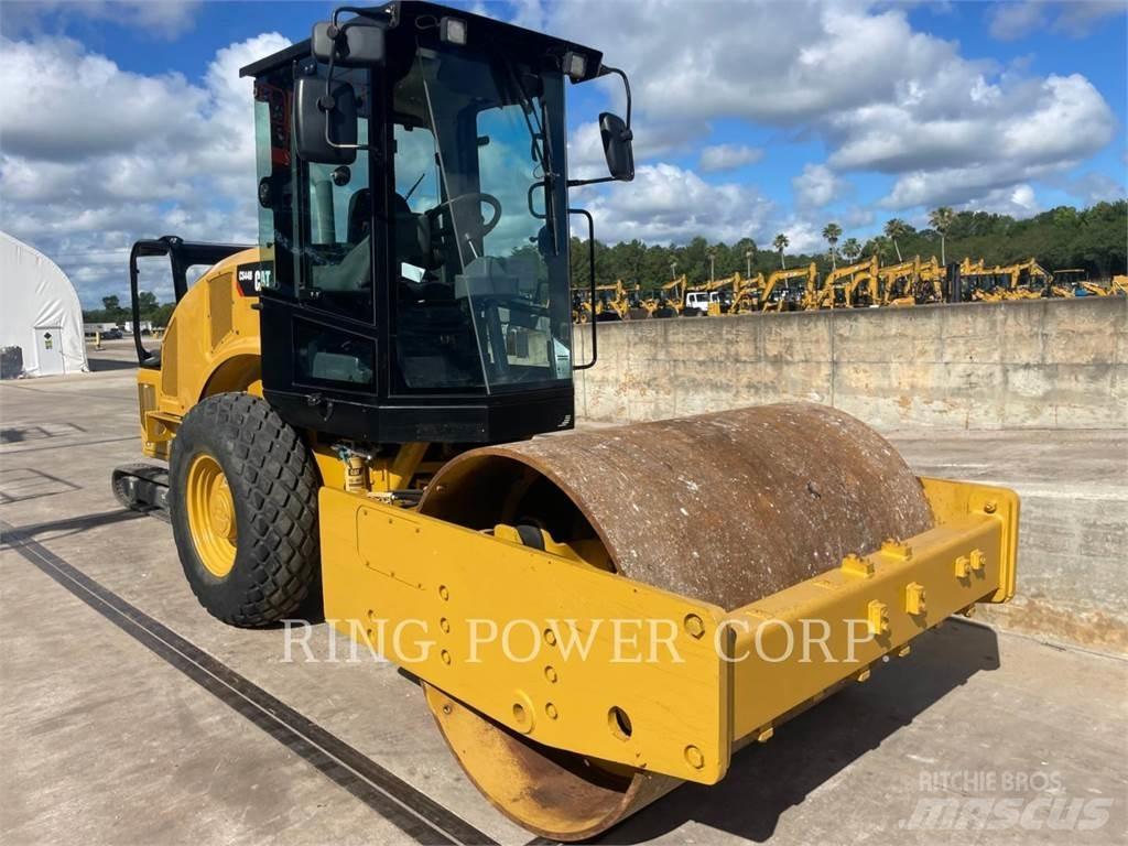 CAT CS44BCAB Valjci sa duplim bubnjem
