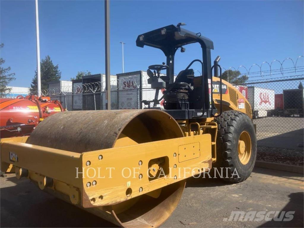 CAT CS54 Nabijači zemlje