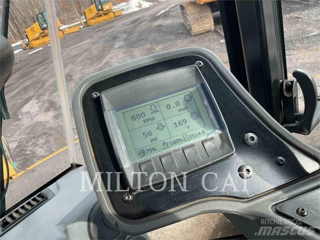 CAT CS56B Nabijači zemlje