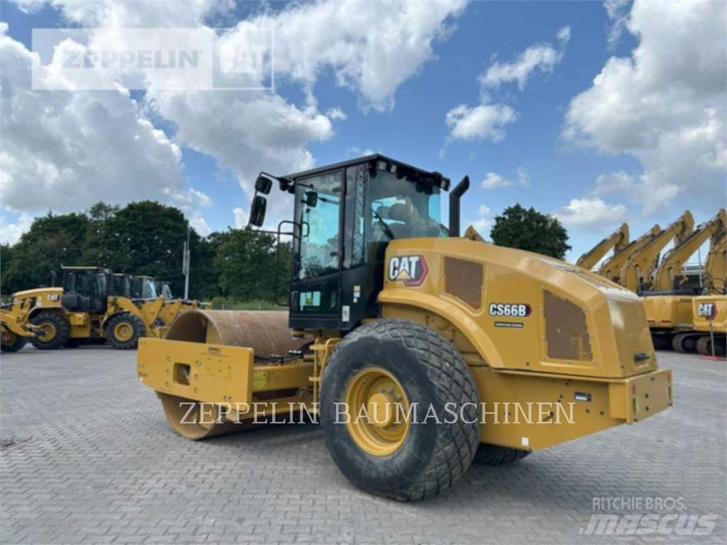 CAT CS66B Nabijači zemlje