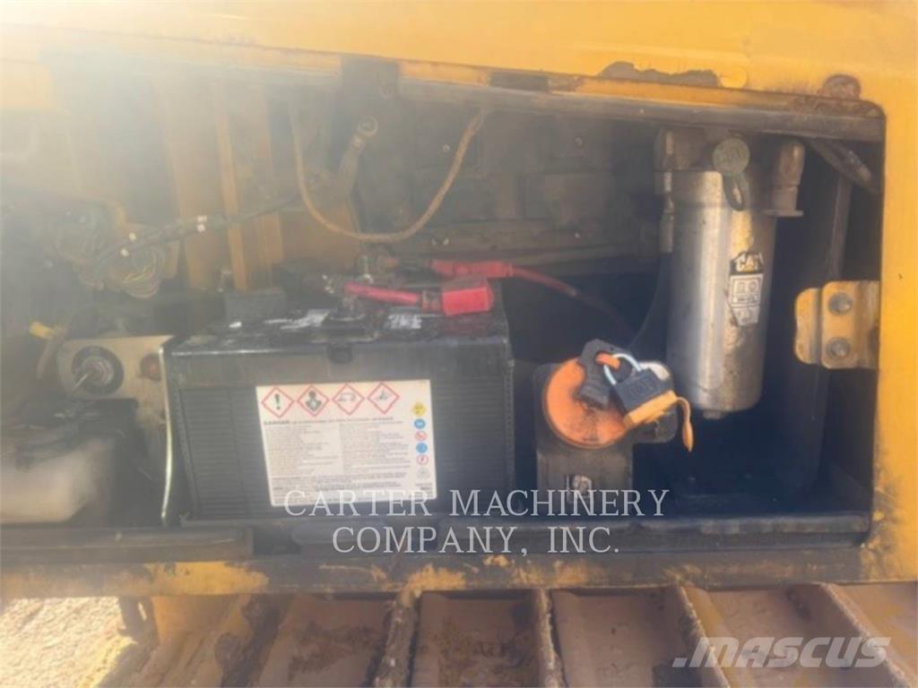 CAT D 6 K2 Buldožeri guseničari