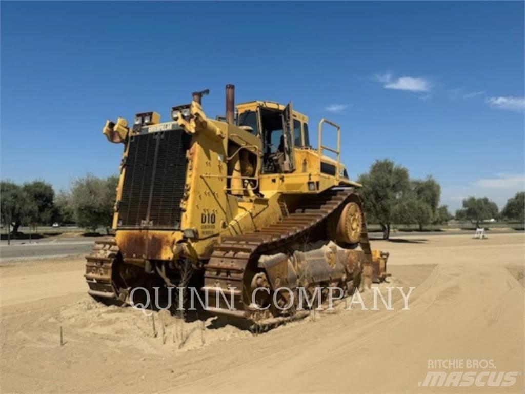 CAT D10 Buldožeri guseničari