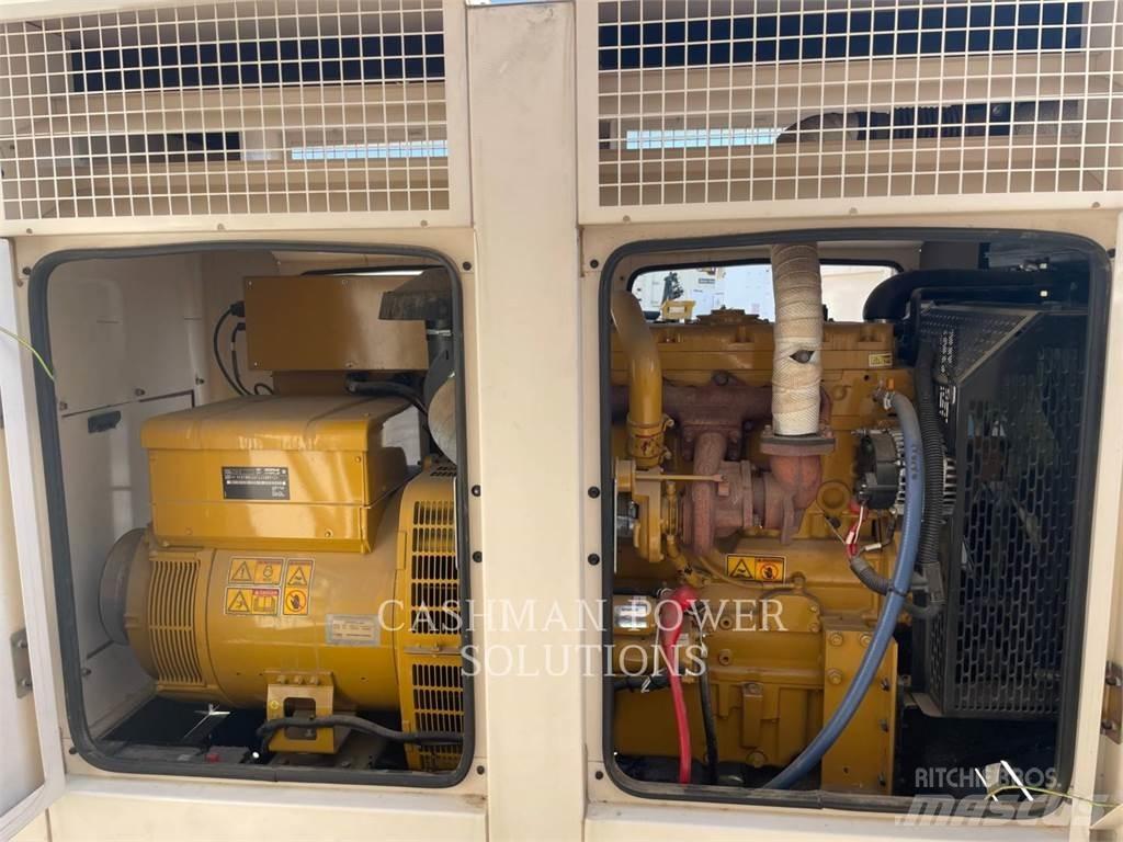 CAT D100 Dizel generatori