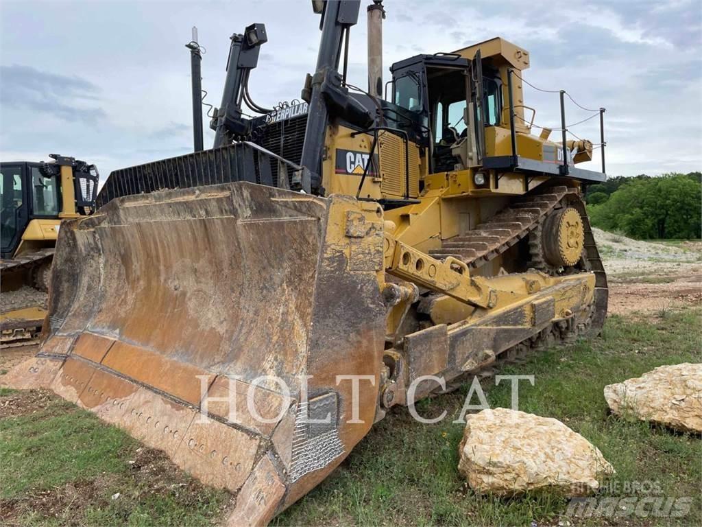 CAT D10N Buldožeri guseničari