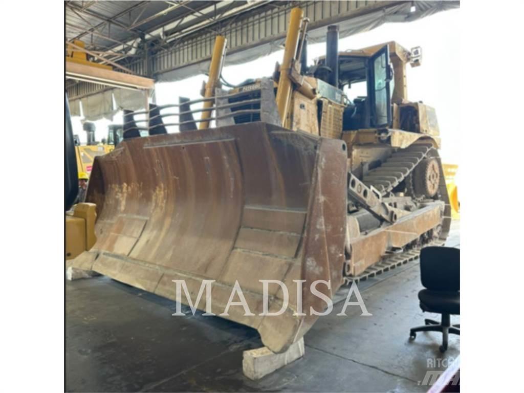 CAT D10T Buldožeri guseničari