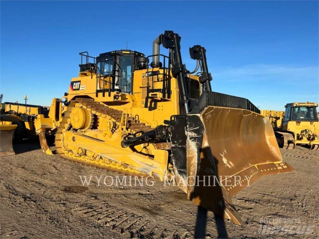 CAT D10T2 Buldožeri guseničari