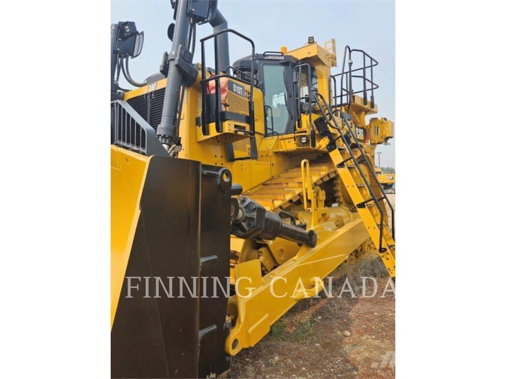 CAT D10T2 Buldožeri guseničari