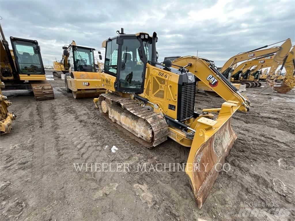 CAT D2 XL Buldožeri guseničari