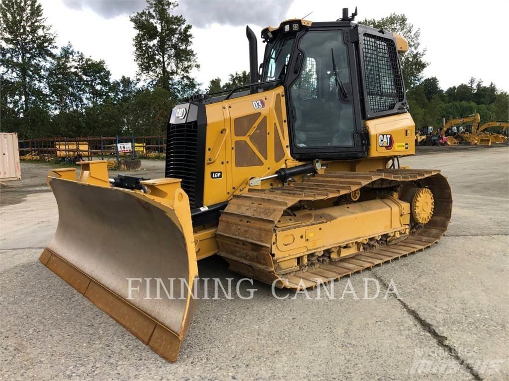 CAT D3-12 Buldožeri guseničari