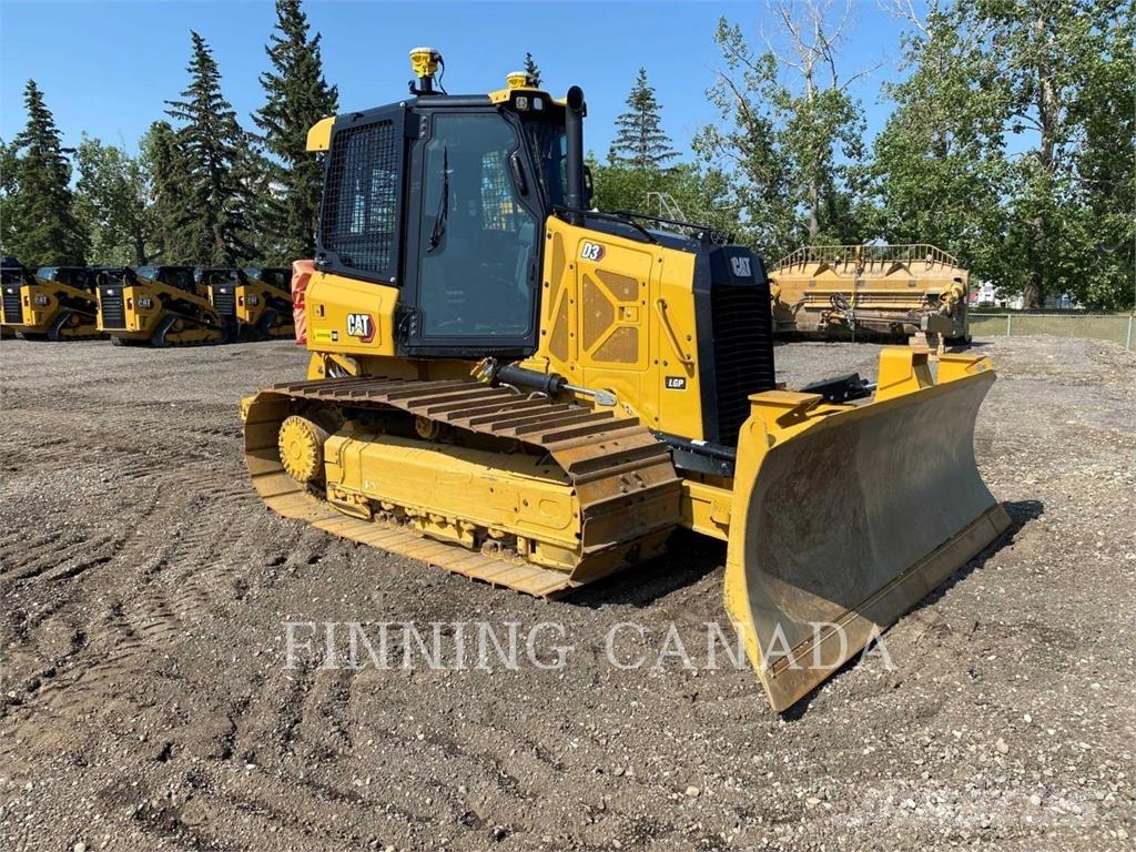 CAT D3-12 Buldožeri guseničari