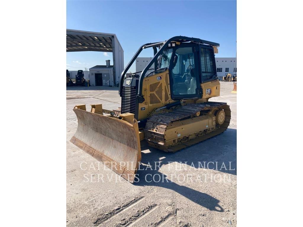 CAT D3-12LGP Buldožeri guseničari