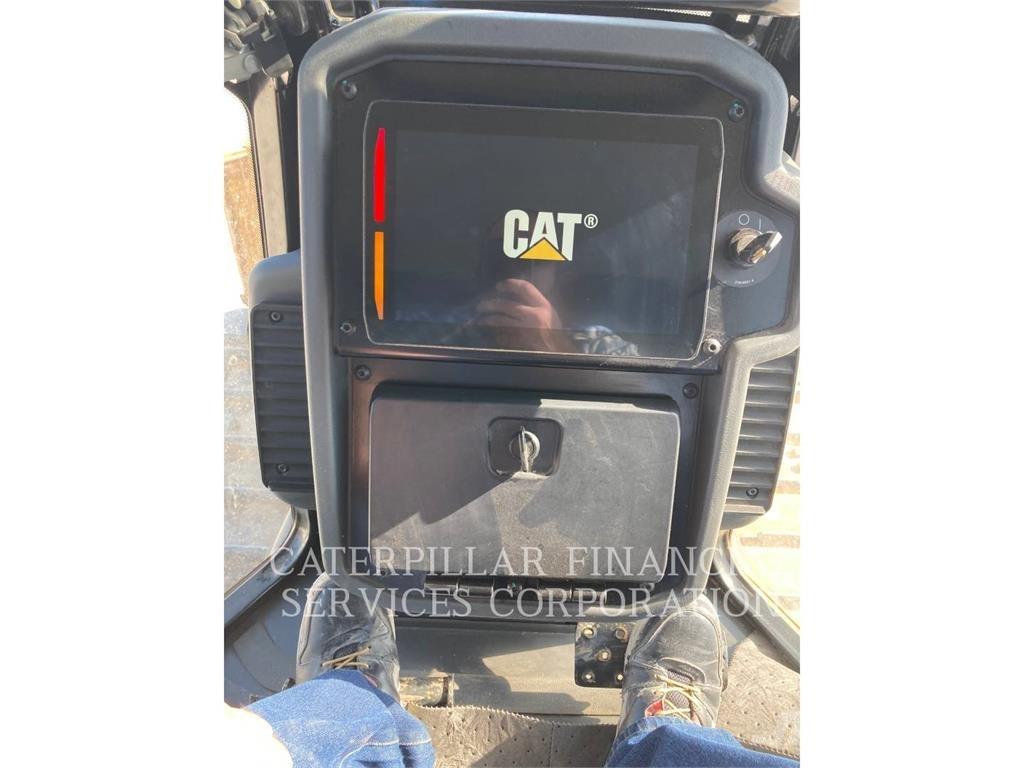 CAT D3-12LGP Buldožeri guseničari