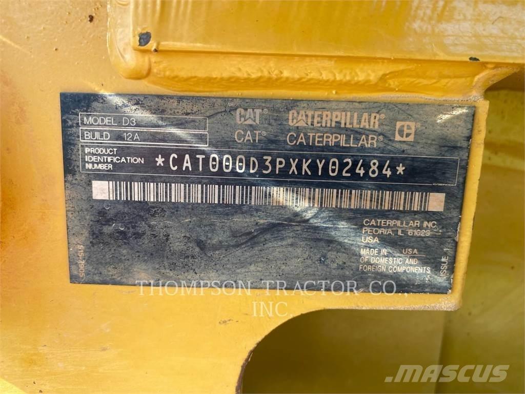CAT D3 LGP Buldožeri guseničari