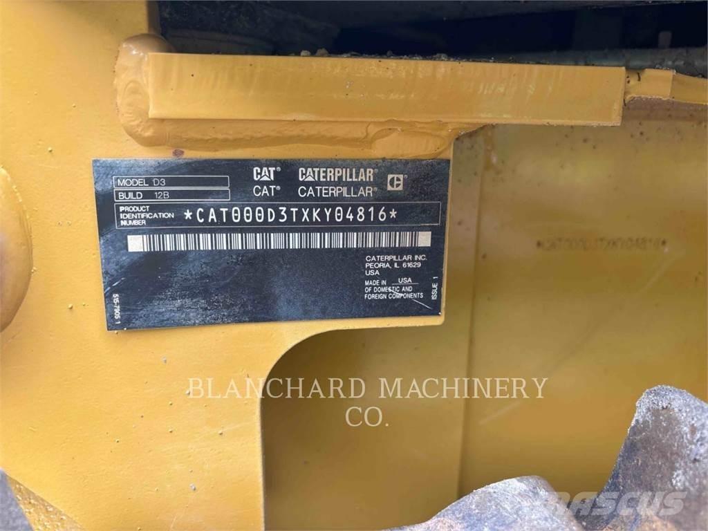 CAT D3 LGP Buldožeri guseničari