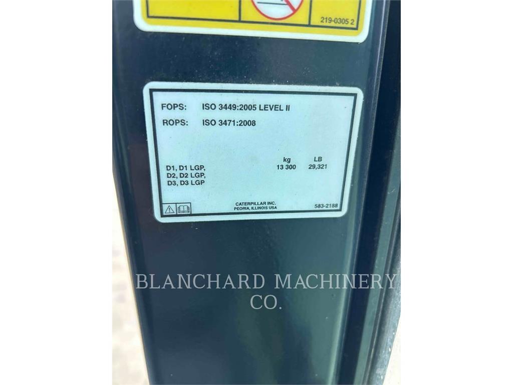 CAT D3 LGP Buldožeri guseničari