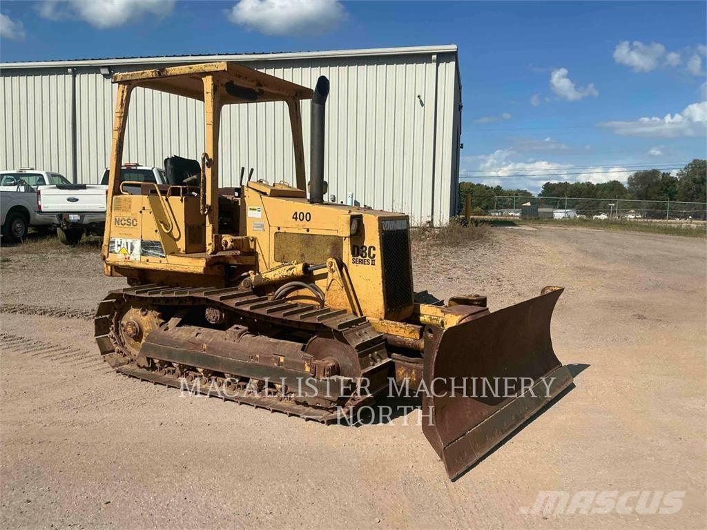 CAT D3C Buldožeri guseničari
