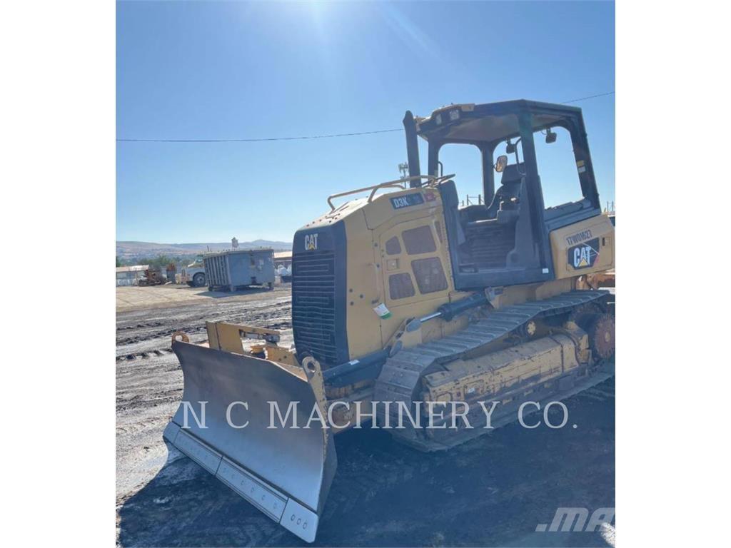 CAT D3K2 XLCN Buldožeri guseničari