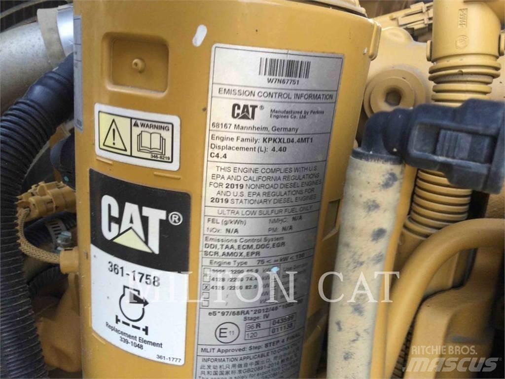 CAT D3K2LGP Buldožeri guseničari