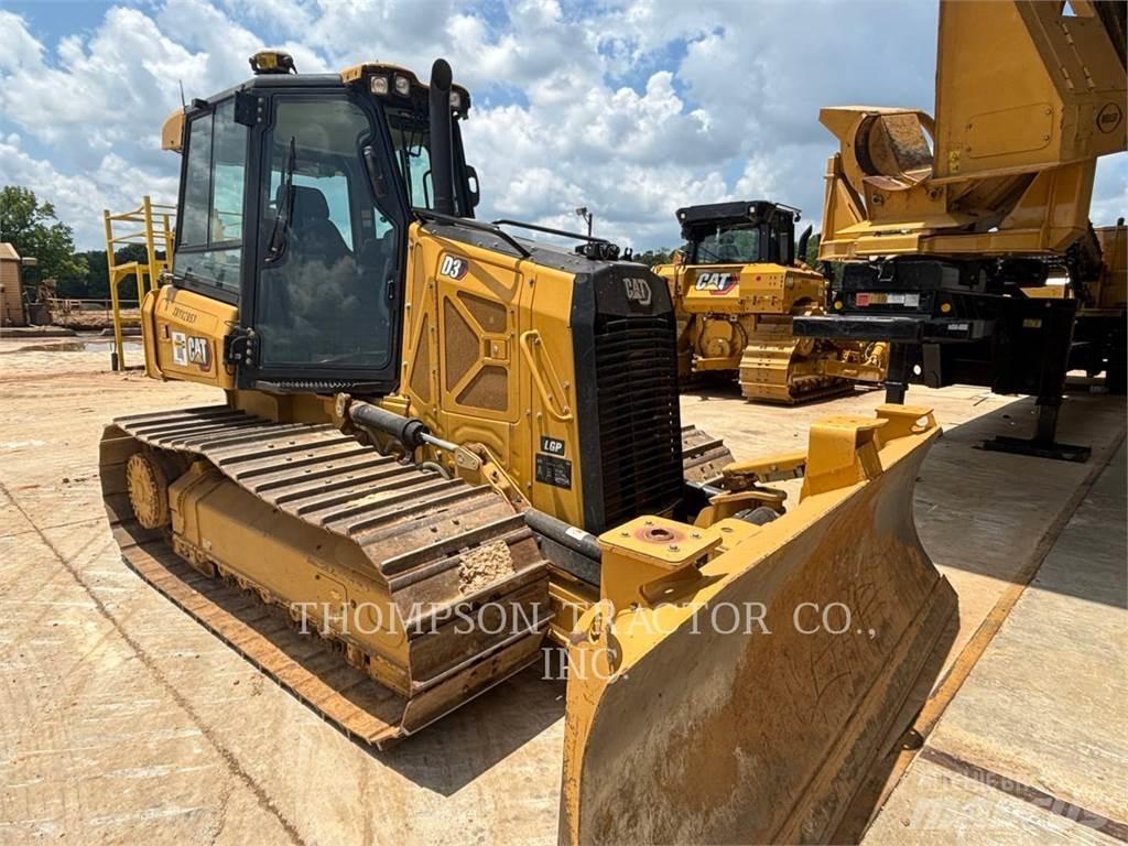 CAT D3LGP Buldožeri guseničari