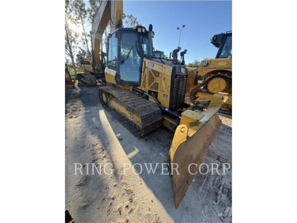 CAT D3LGP Buldožeri guseničari