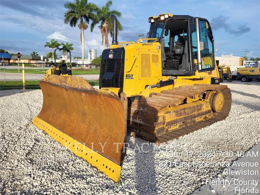 CAT D4 Buldožeri guseničari