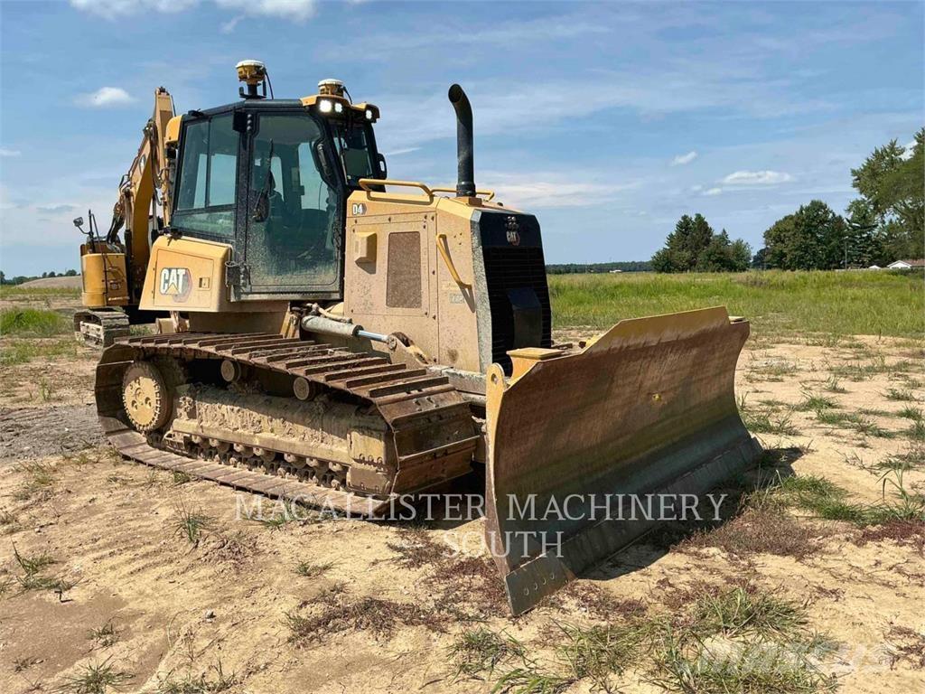 CAT D4 Buldožeri guseničari
