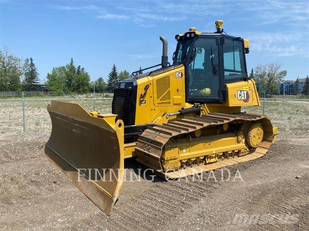 CAT D4-16 Buldožeri guseničari