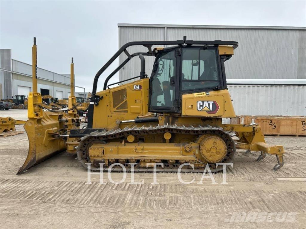 CAT D4 CAB3 Buldožeri guseničari